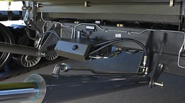 2-drożne siłowniki przyrządu roboczego precyzyjnie regulują nacisk na podłoże. - Przyrządy robocze